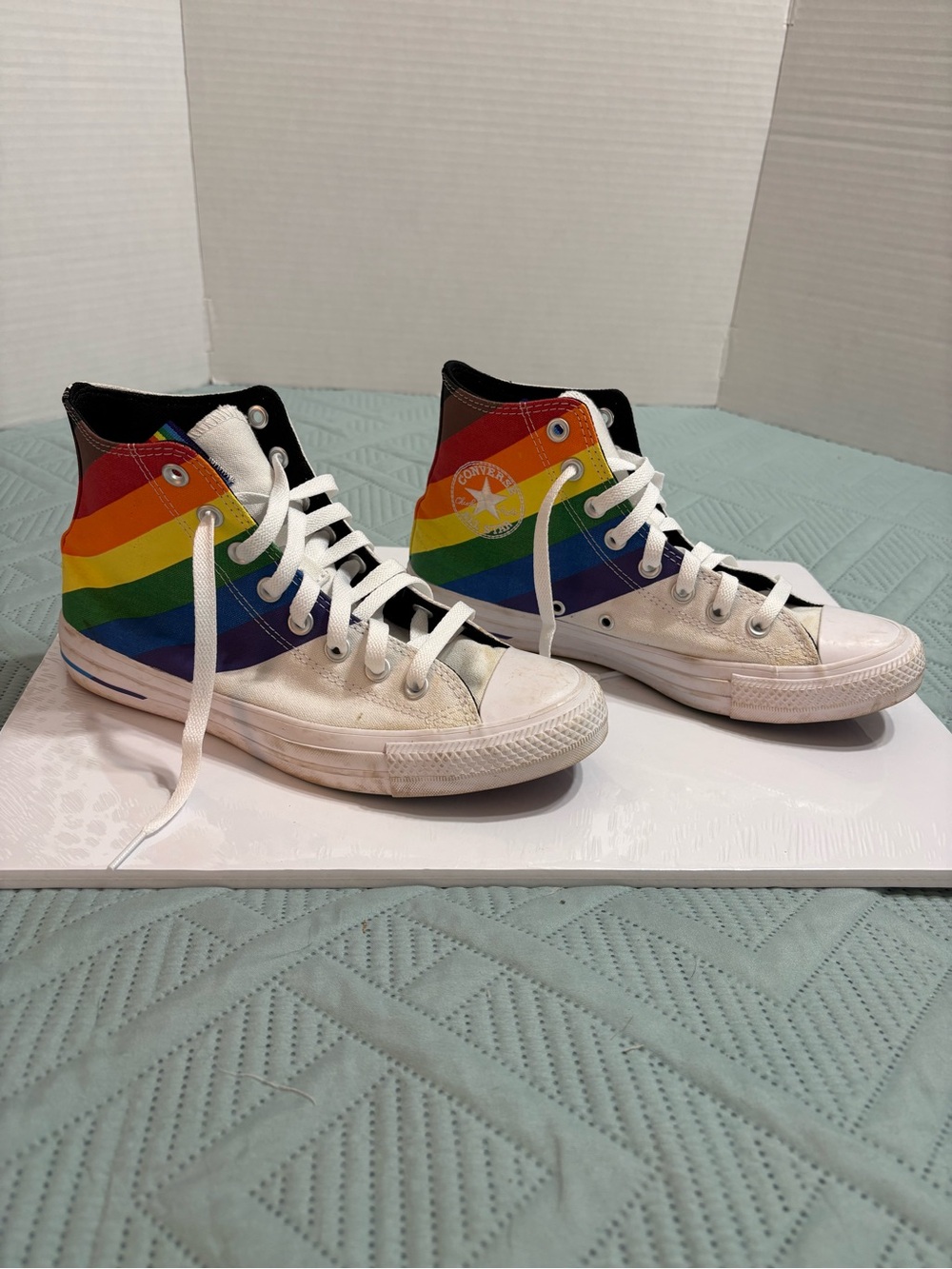 Converse All Star Chuck Taylor Pride Mens 6.5 Women’s 8.5 Rainbow Diversity